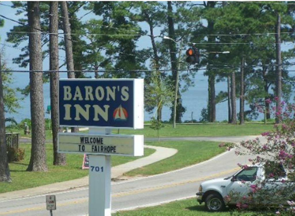 Magnolia Beach Inn - Fairhope Bagian luar foto